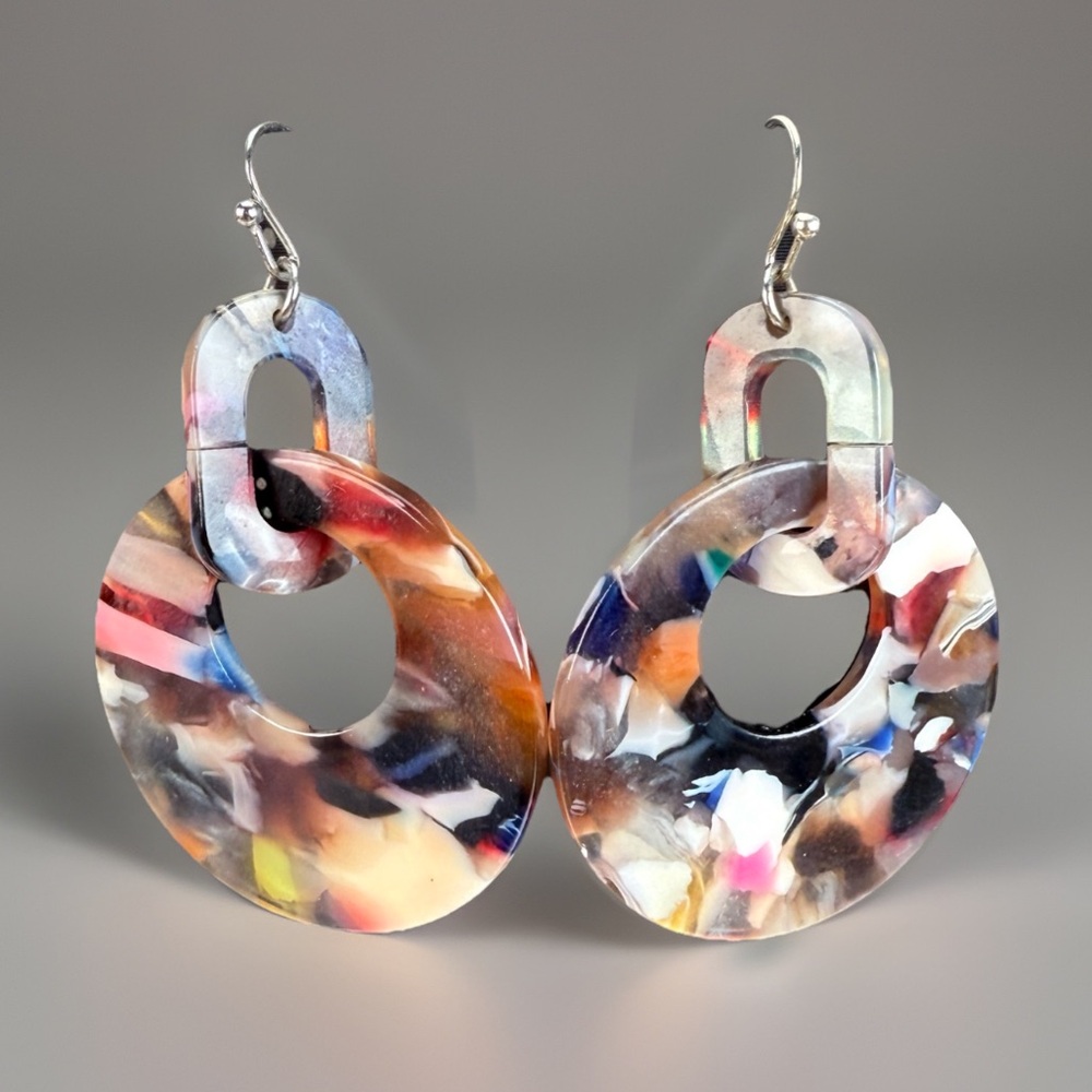 Multicolor Lightweight Pierced Dangle Earrings - image 1